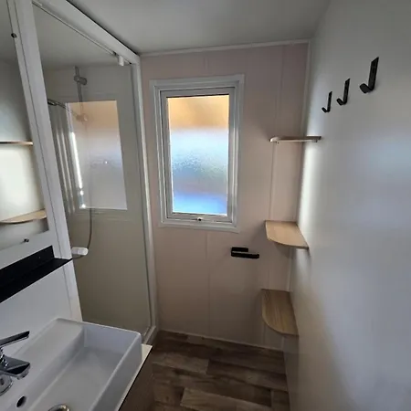 Grand Mobil-home Familial Accès Direct à La 5 étoile Camping Torreilles