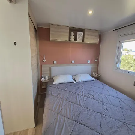 Le Coco Mobil-home Familial Accès Direct à La 5 étoiles Parc Aquatique Torreilles